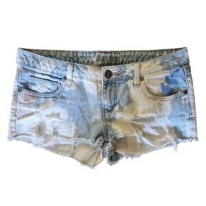 Decree distressed denim shorts size 5